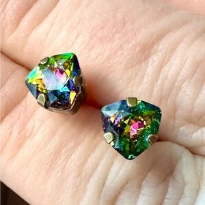 Sorelli Heliotrope Crystal Earrings